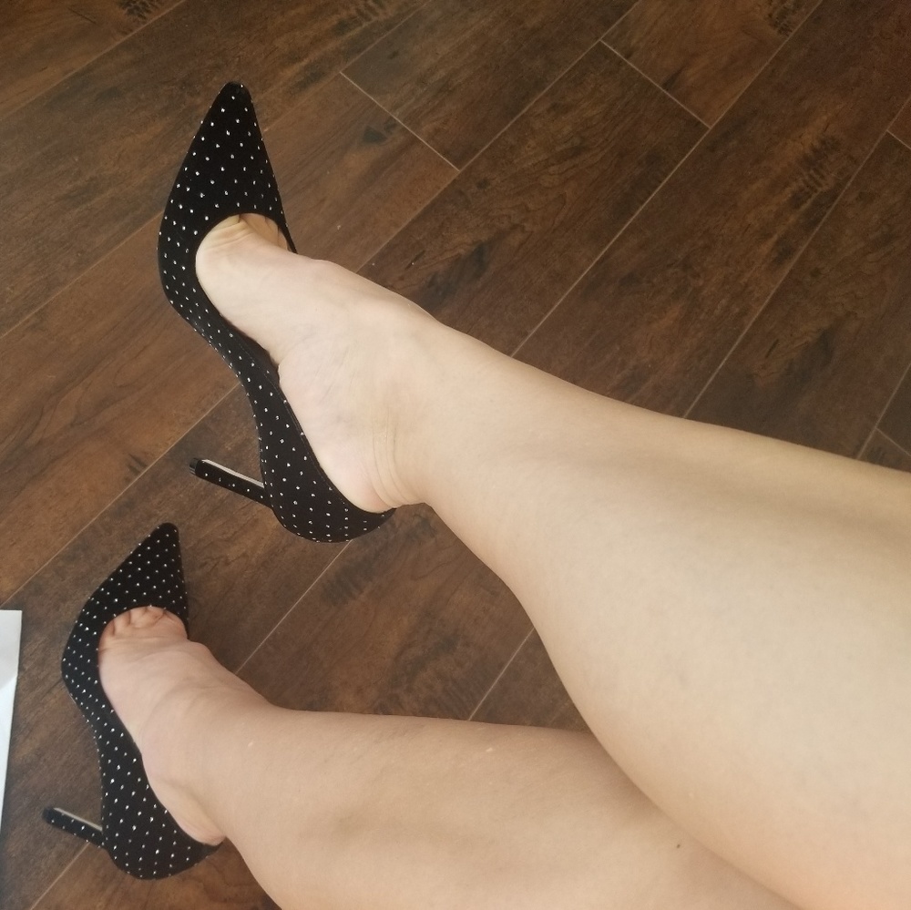SOLD Jimmy Choo Romy 100 velvet rhinestones heels - Picture 2 of 8